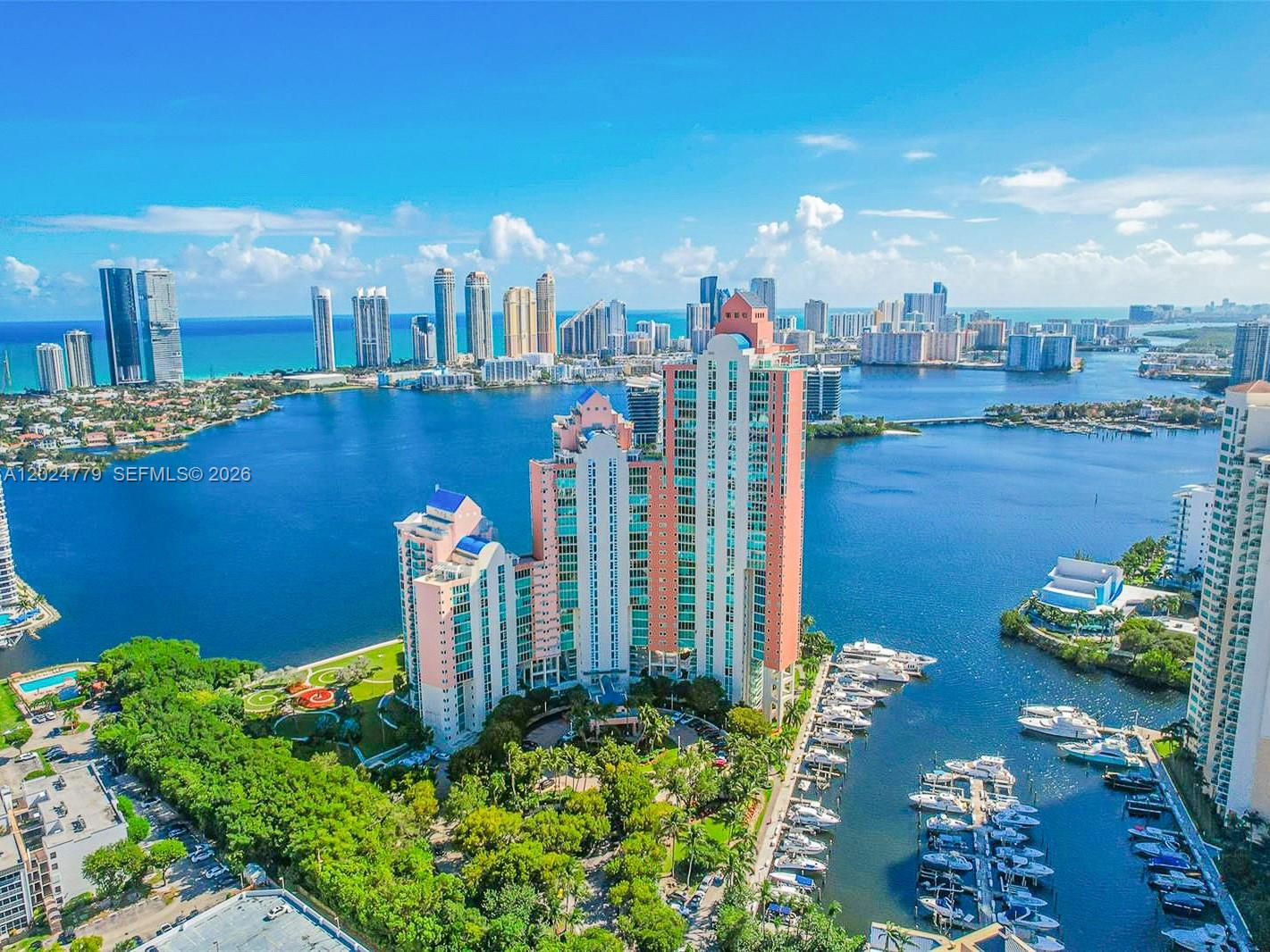3370 Hidden Bay Dr #1814