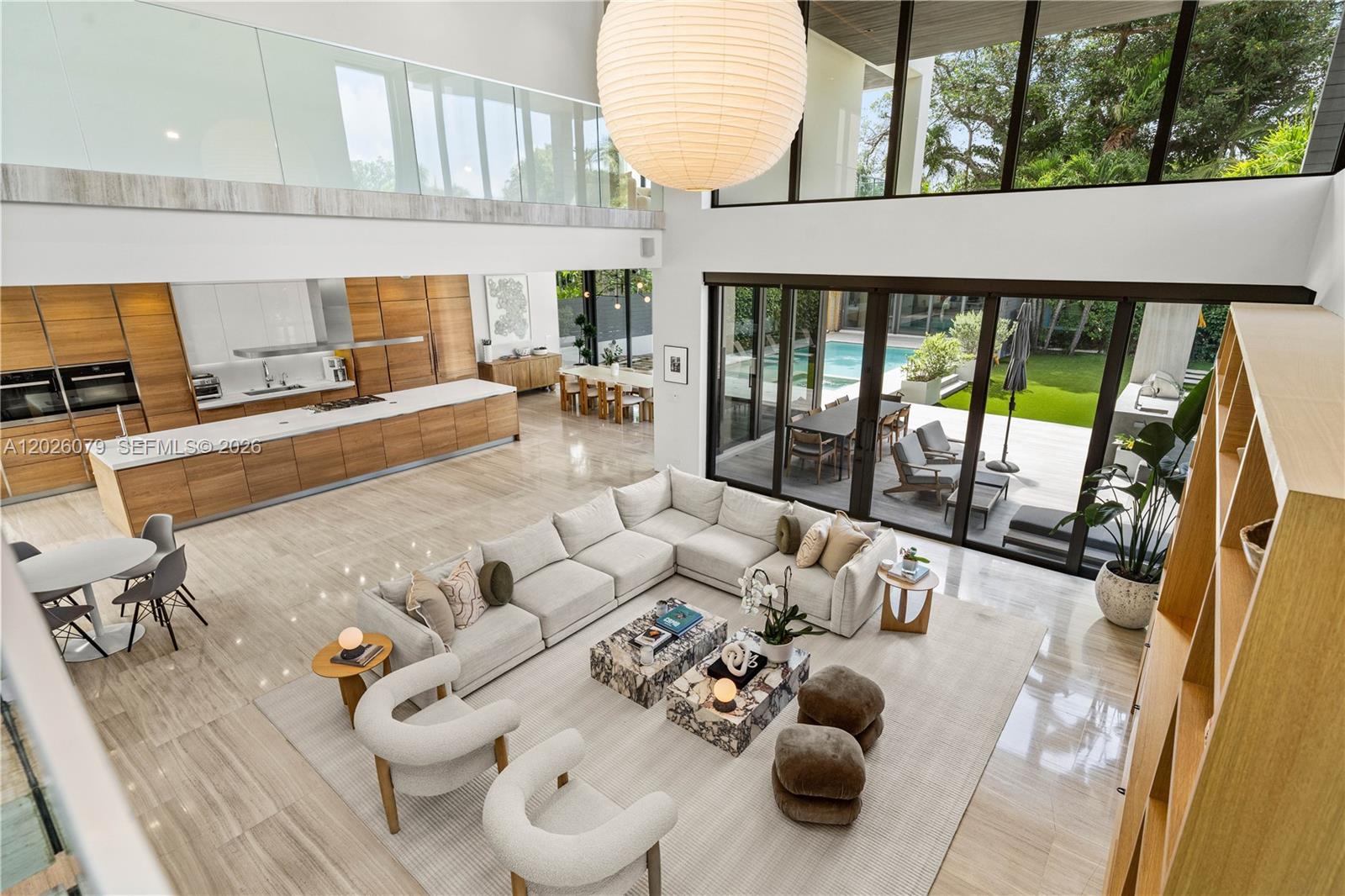 5061 N Bay Rd Miami Beach, FL 33140