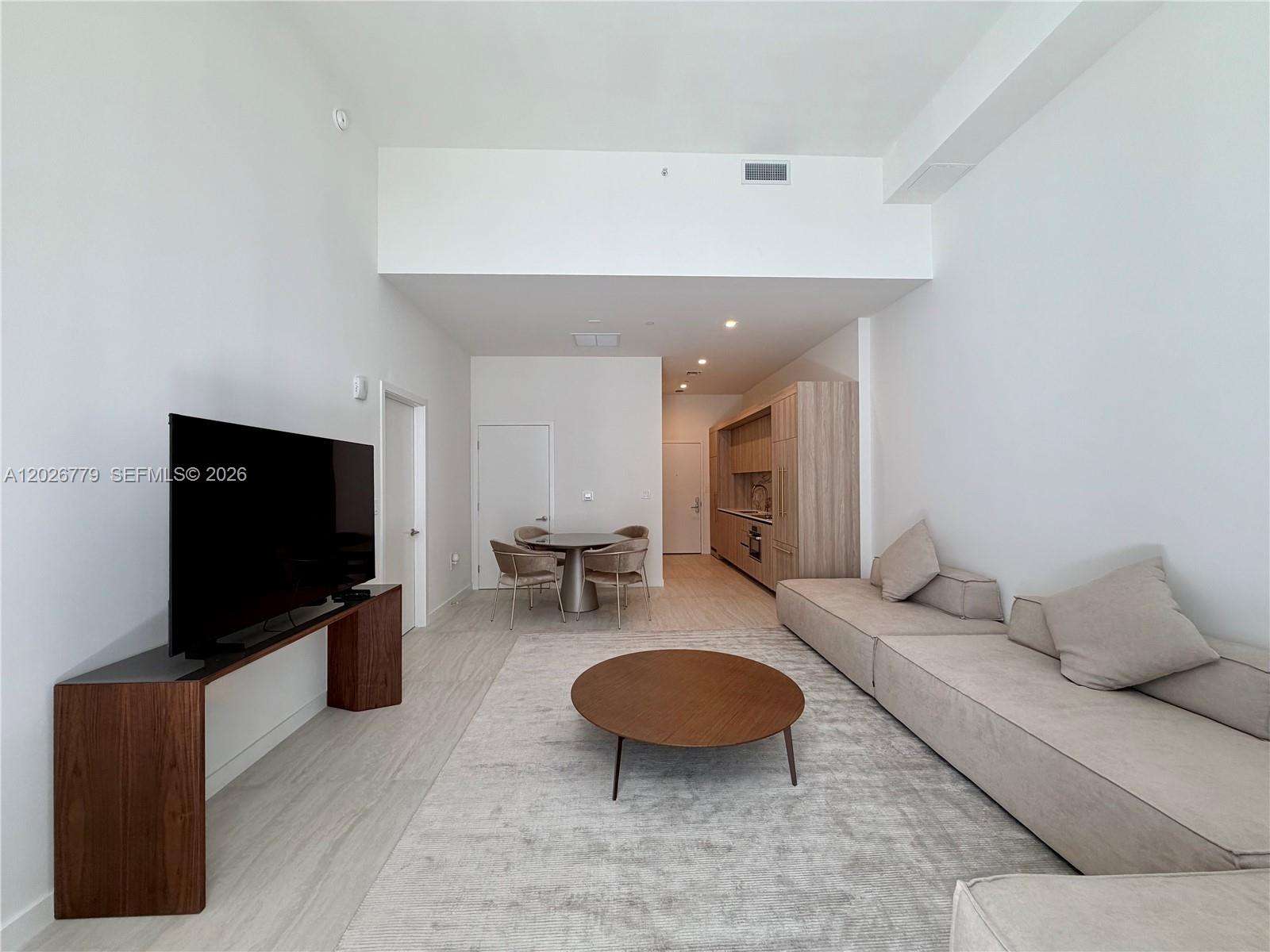 77 SE 5th St #407