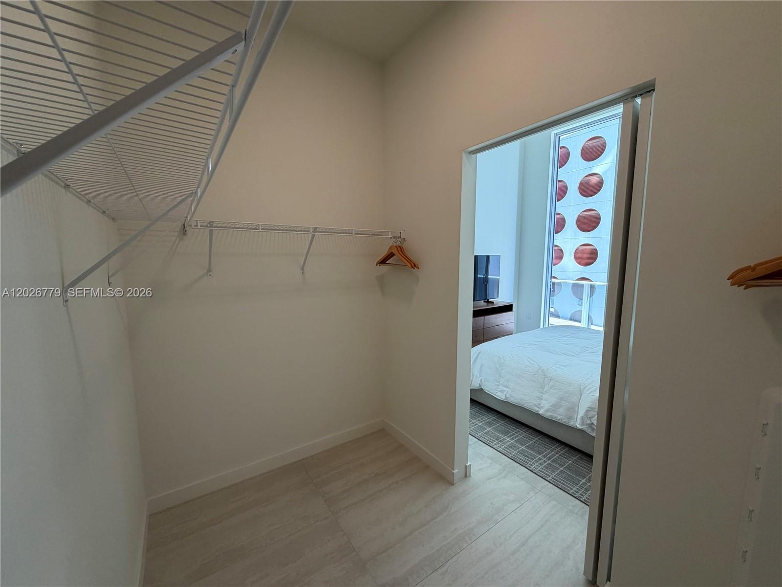 77 SE 5th St #407 Miami, FL 33131