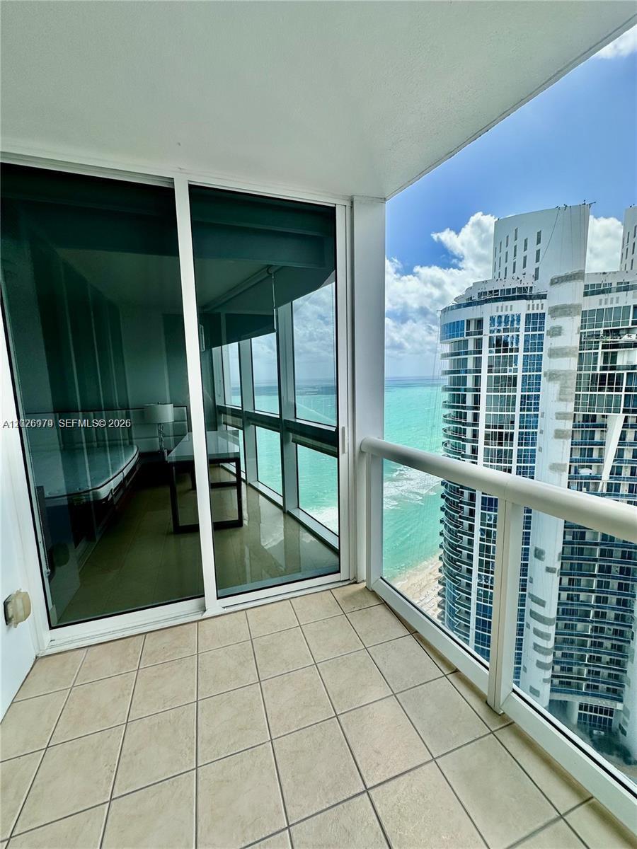 18201 Collins Ave #5307 Sunny Isles Beach, FL 33160