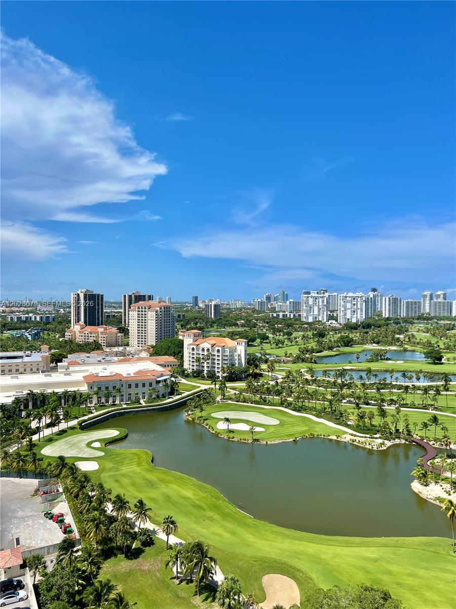 19501 W Country Clb Dr #2313 Aventura, FL 33180