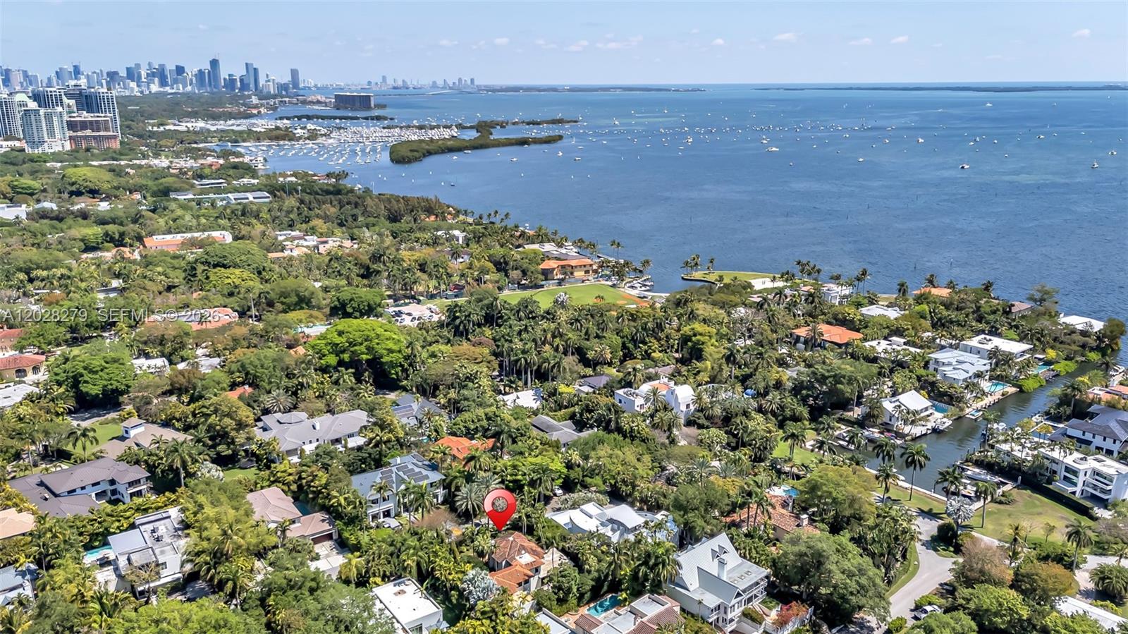 3462 N Moorings Way Miami, FL 33133