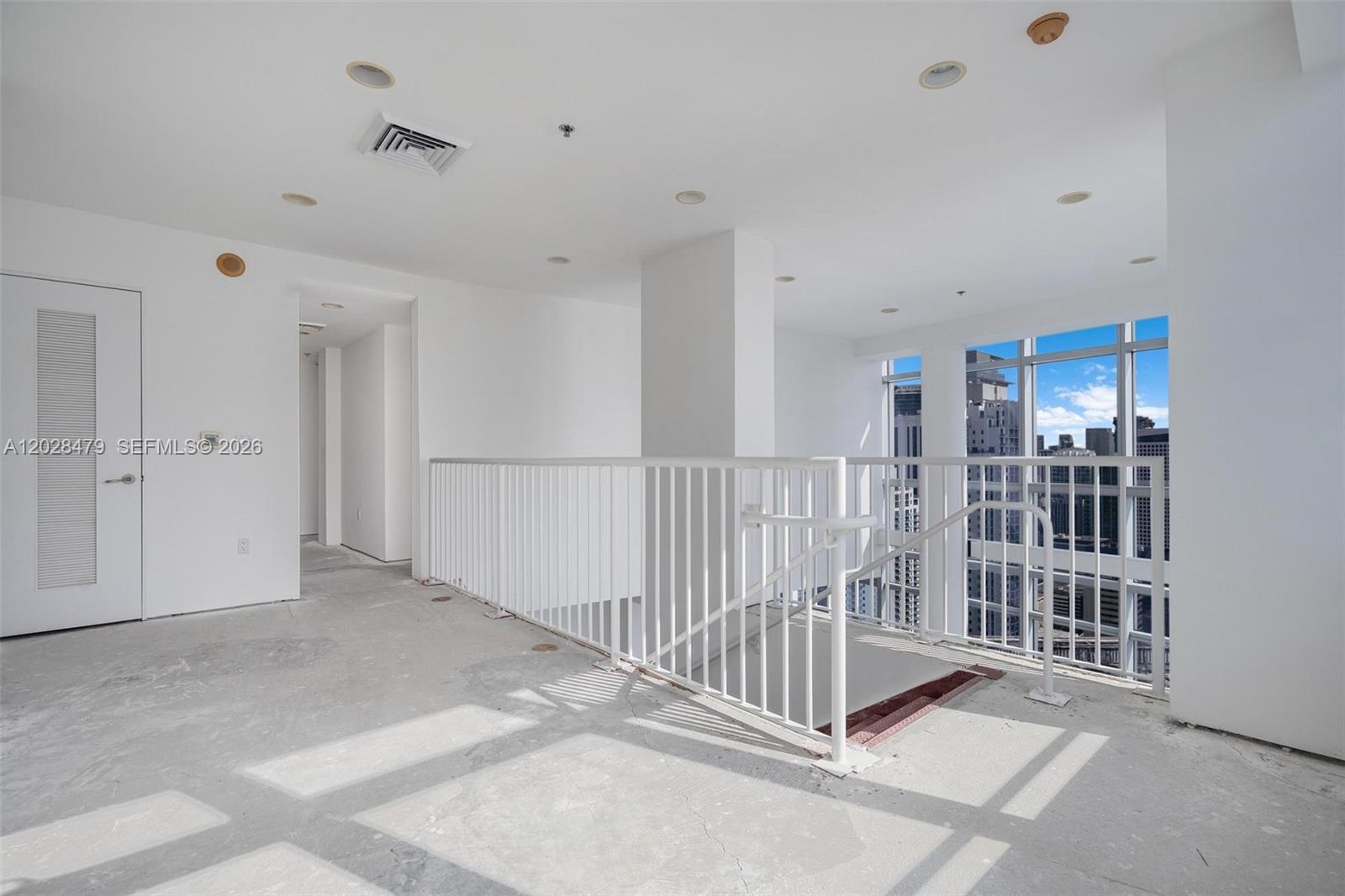 1395 Brickell Ave #3410 Miami, FL 33131