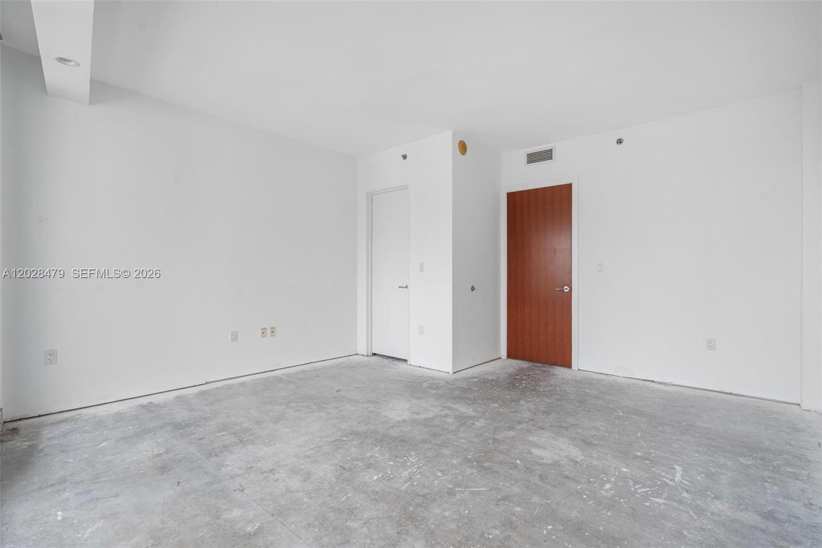 1395 Brickell Ave #3410 Miami, FL 33131