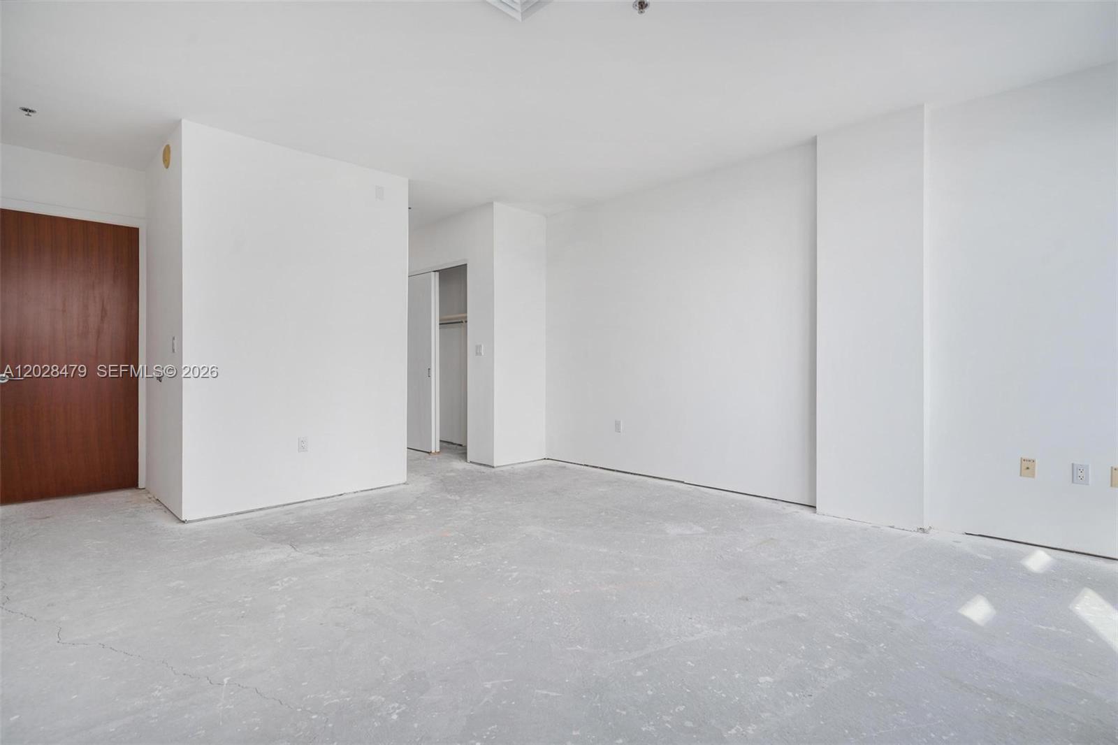 1395 Brickell Ave #3410 Miami, FL 33131