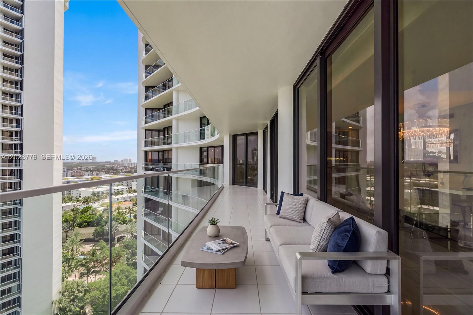 2800 Island Blvd #1605 Aventura, FL 33160