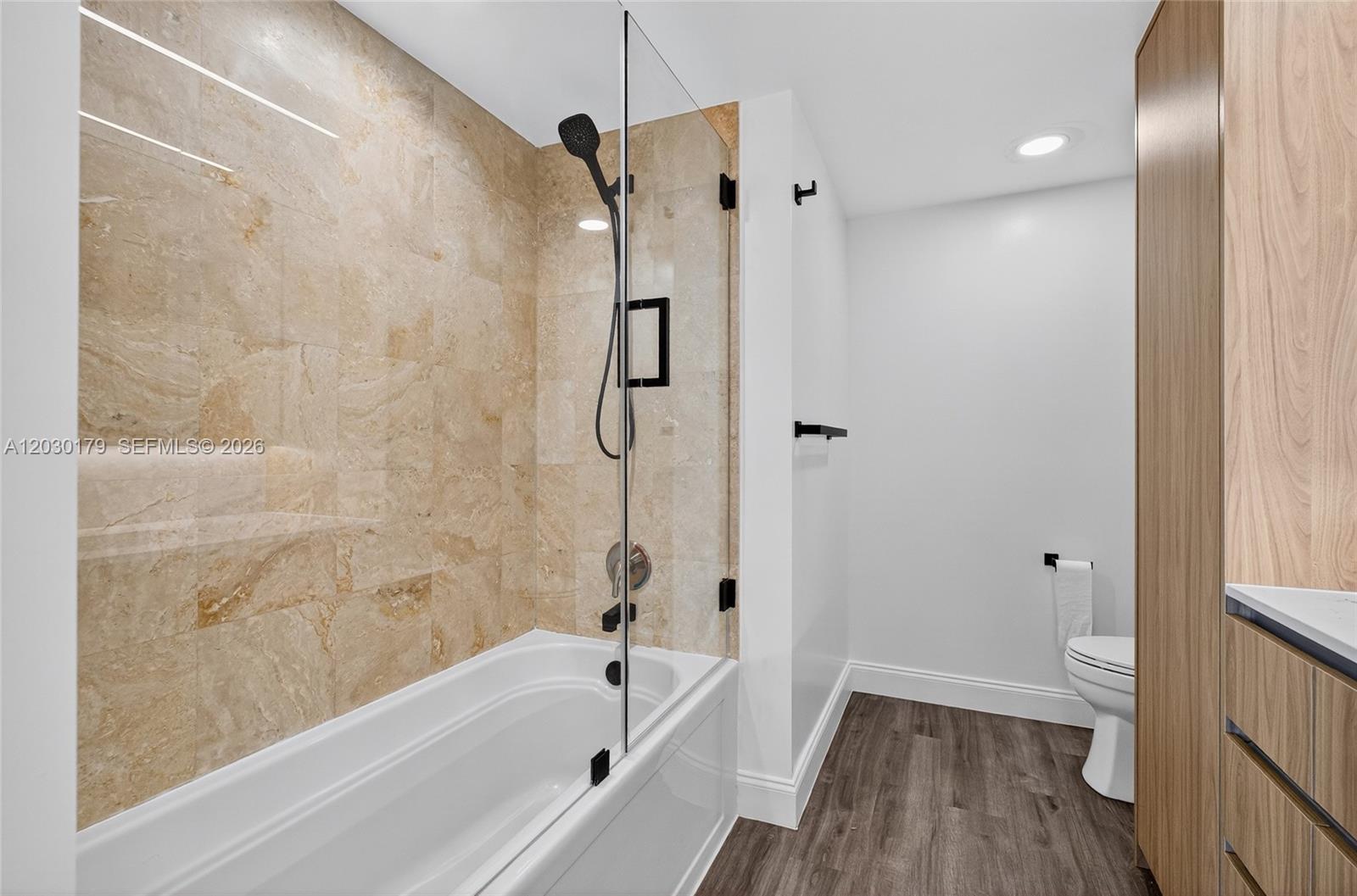 350 S Miami Ave #1705 Miami, FL 33130