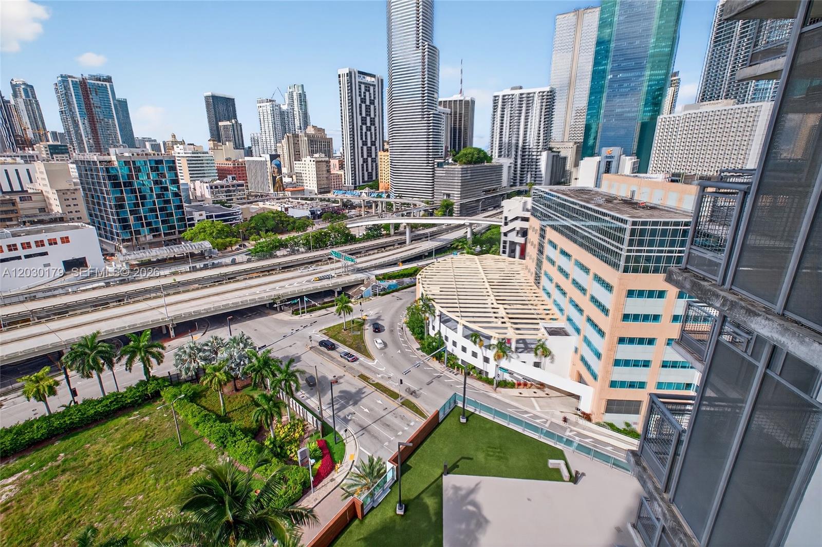 350 S Miami Ave #1705 Miami, FL 33130