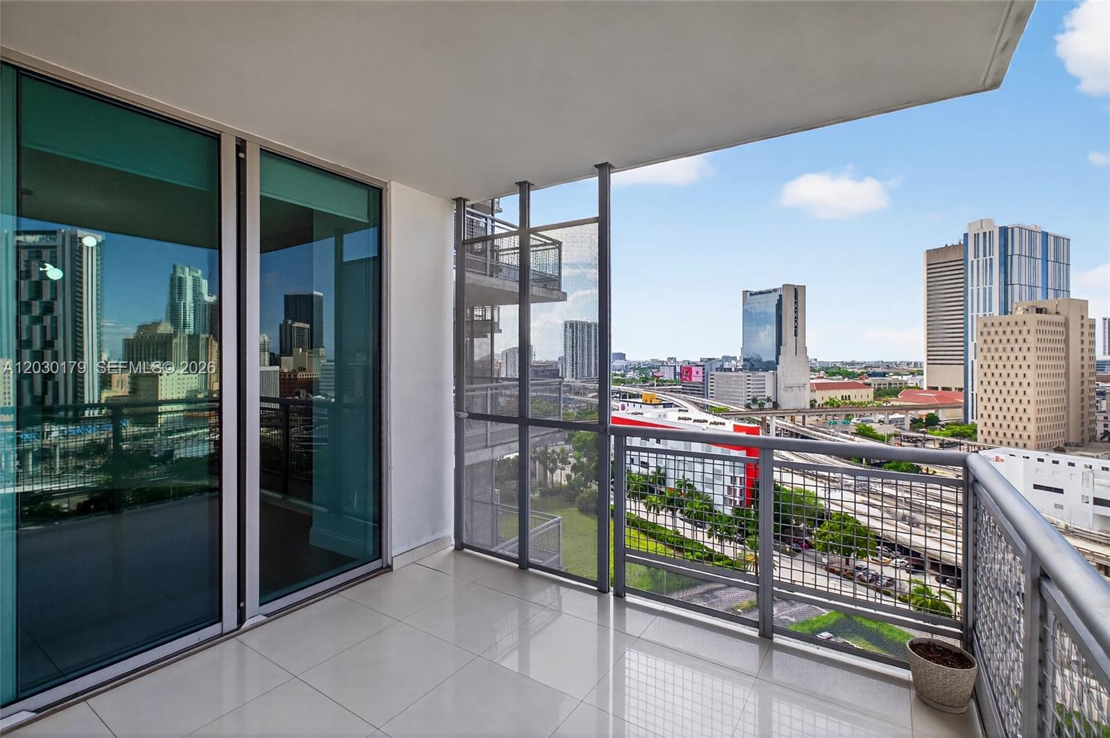 350 S Miami Ave #1705 Miami, FL 33130