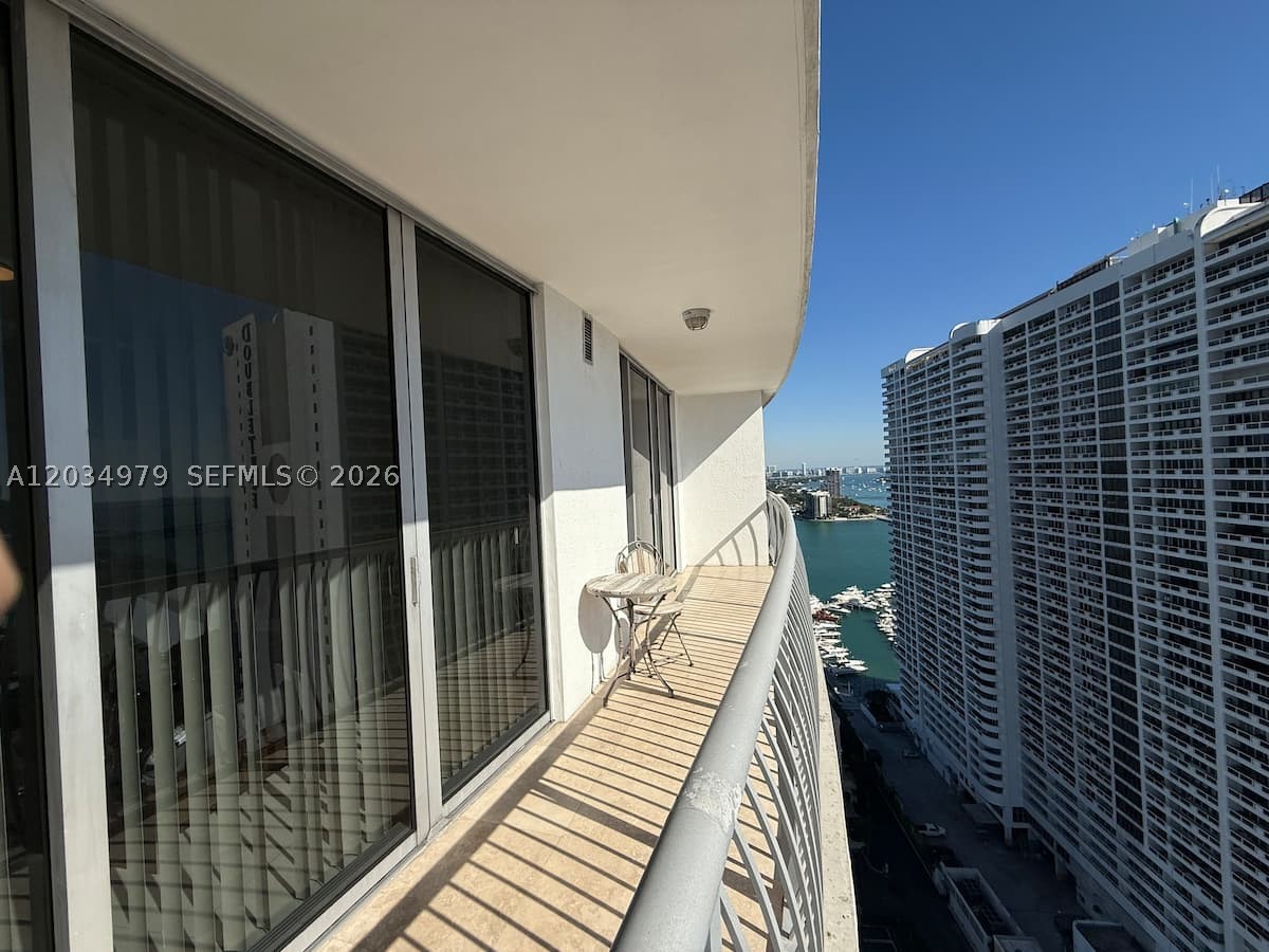 image Opera Tower27