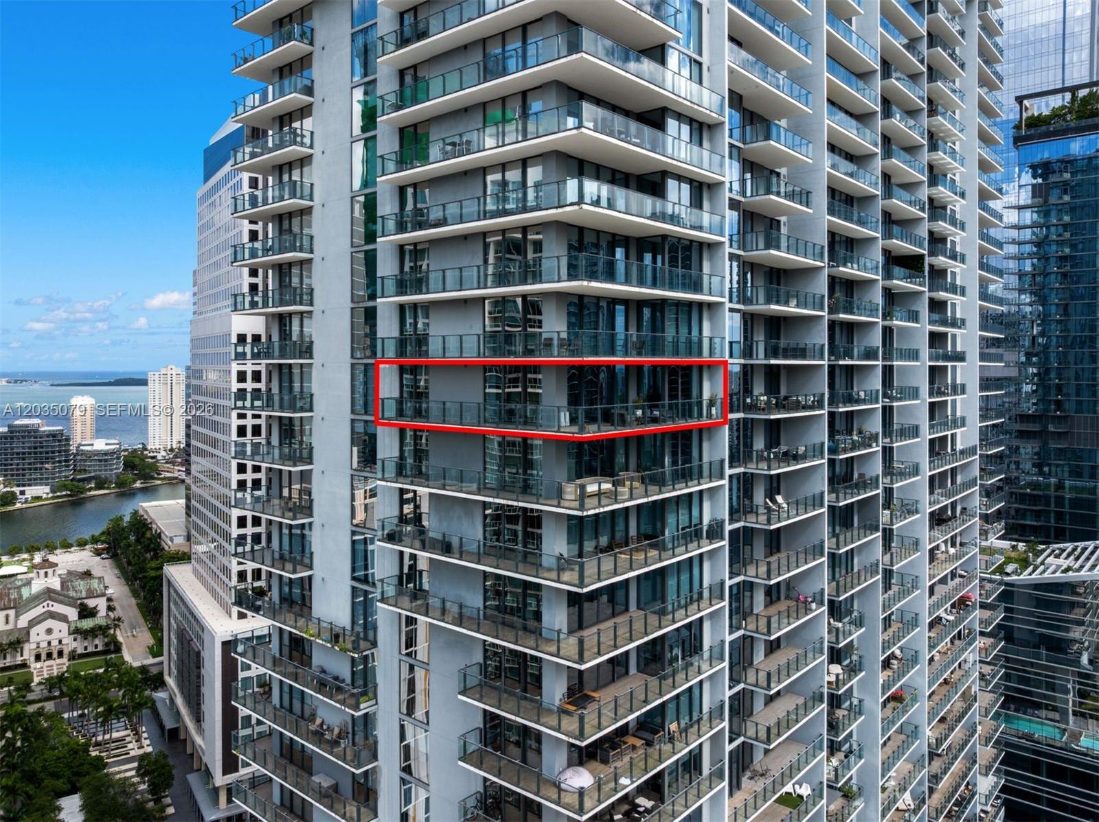 68 SE 6th #2612 Miami, FL 33131