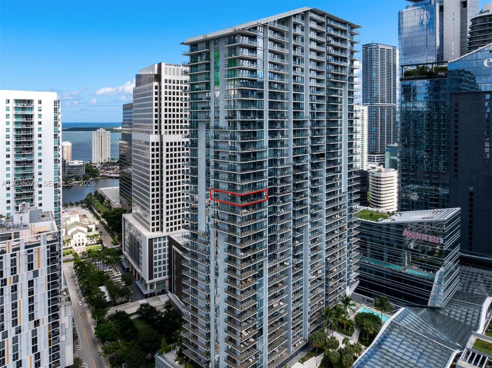 68 SE 6th #2612 Miami, FL 33131