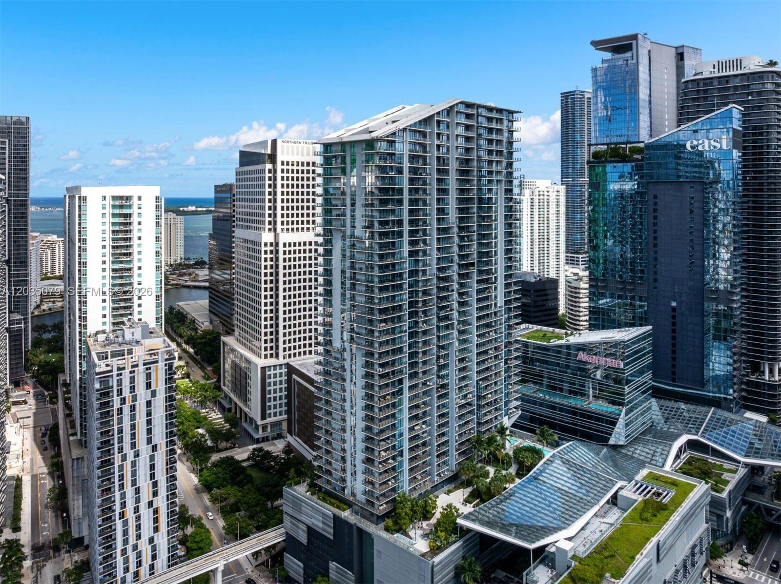 68 SE 6th #2612 Miami, FL 33131
