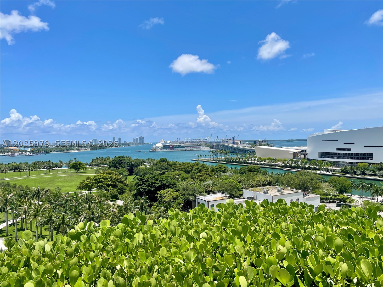 image Ten Museum Park37