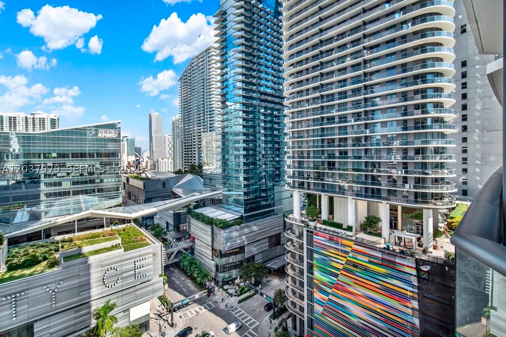 image Brickell Heights East0