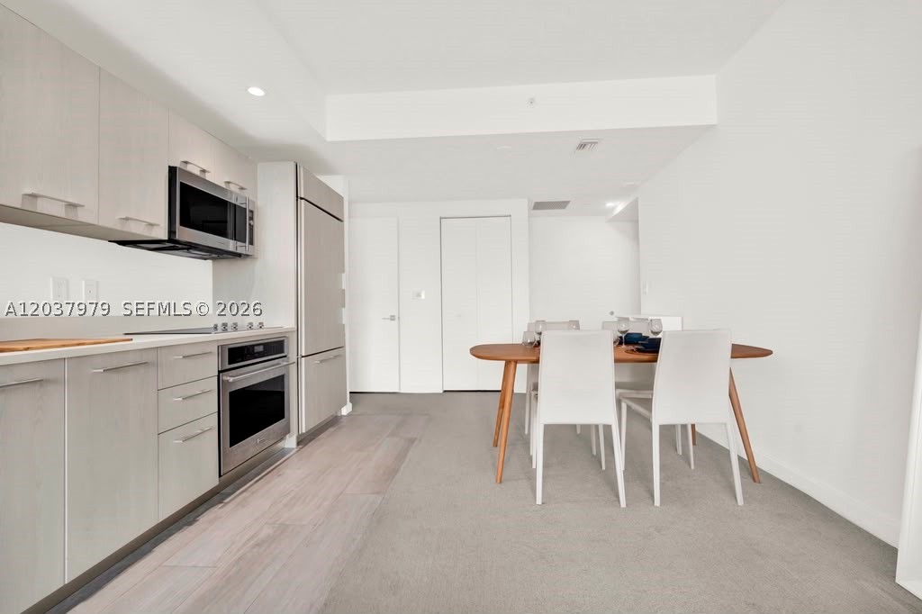 image Brickell Heights East10