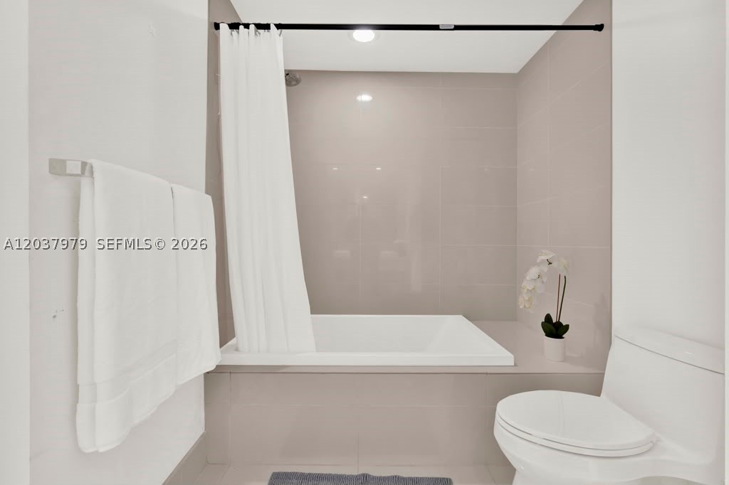 image Brickell Heights East19