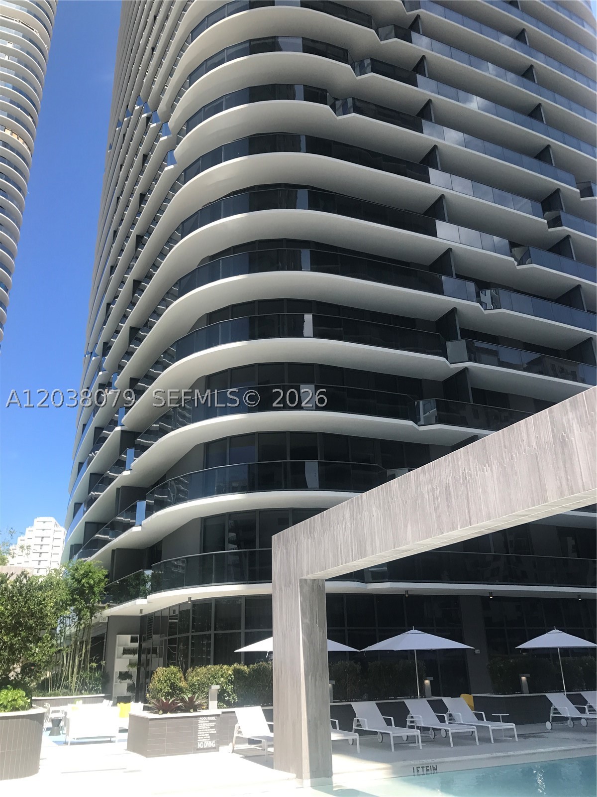 image Brickell Heights West2
