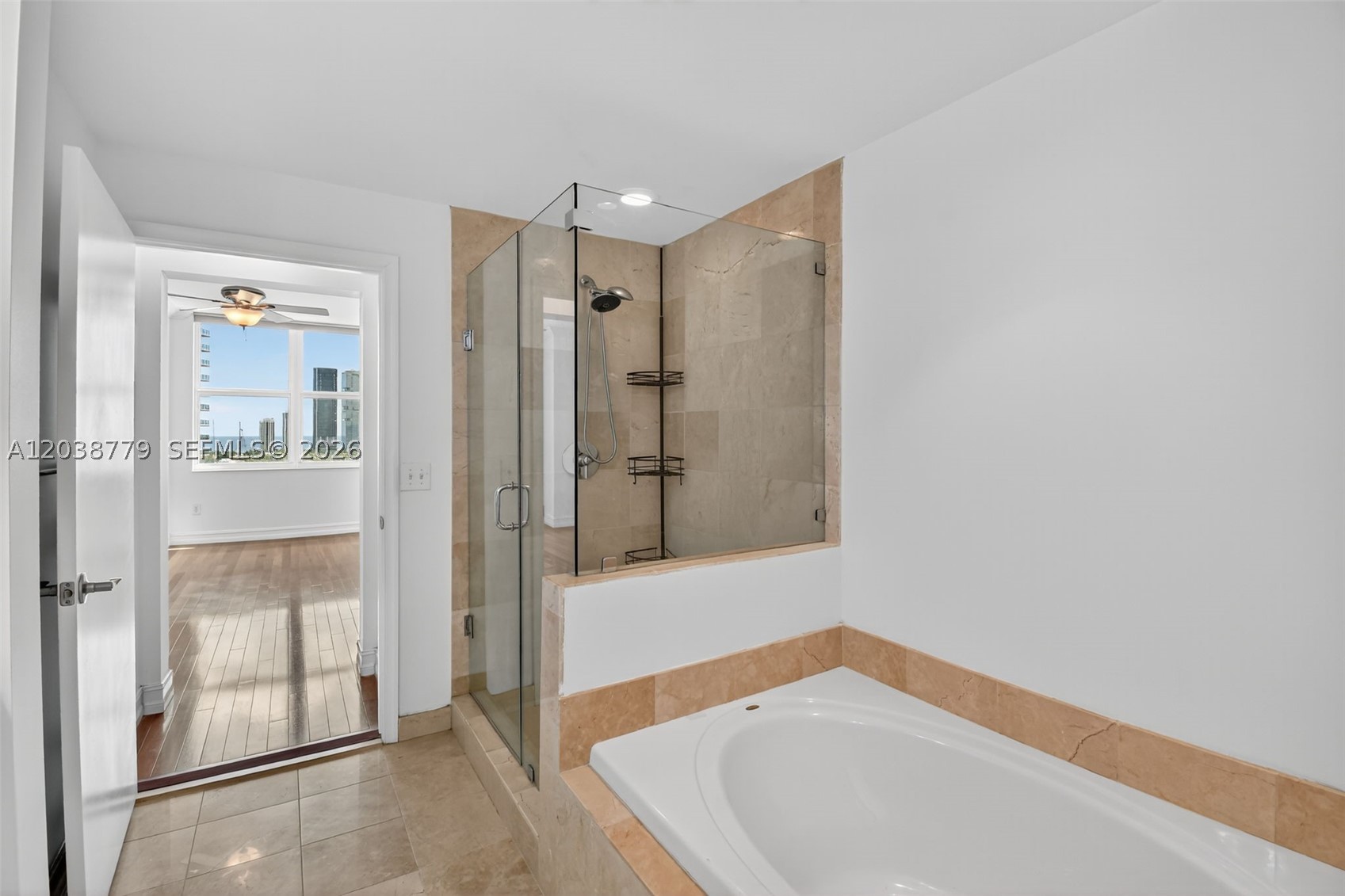 3330 NE 190th St #1611 Aventura, FL 33180