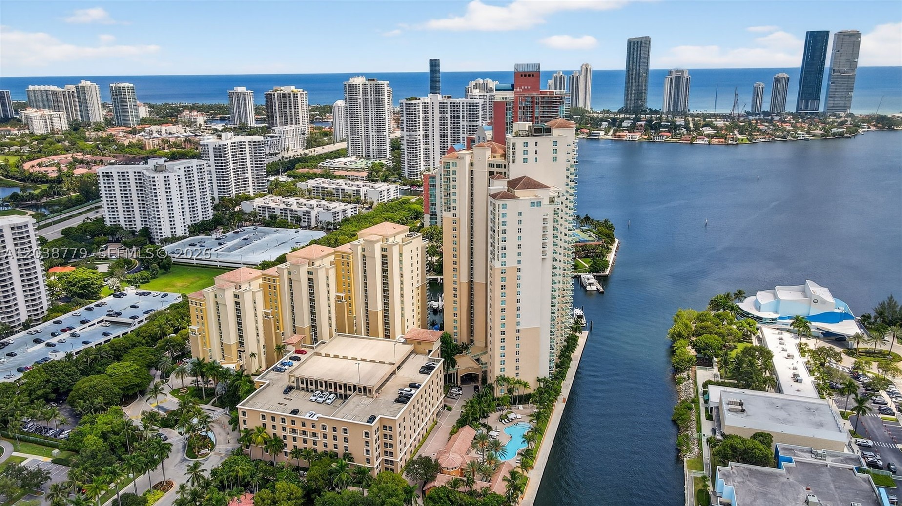 3330 NE 190th St #1611 Aventura, FL 33180