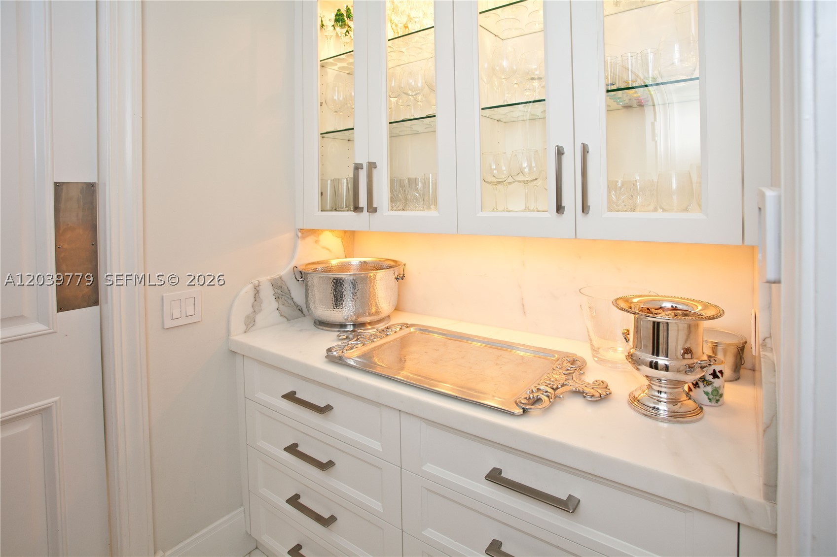 165 Paloma Dr Coral Gables, FL 33143