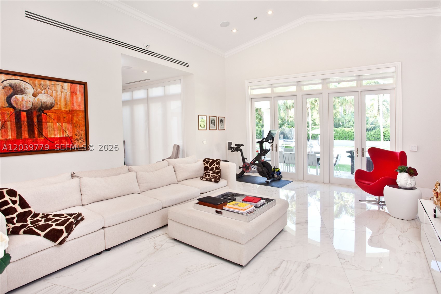 165 Paloma Dr Coral Gables, FL 33143