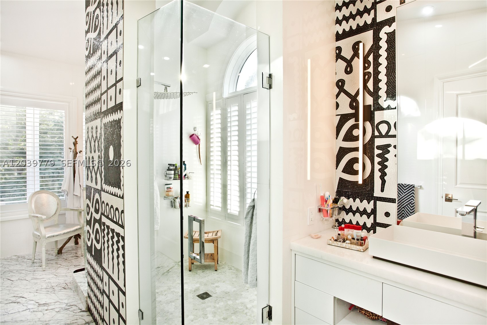 165 Paloma Dr Coral Gables, FL 33143