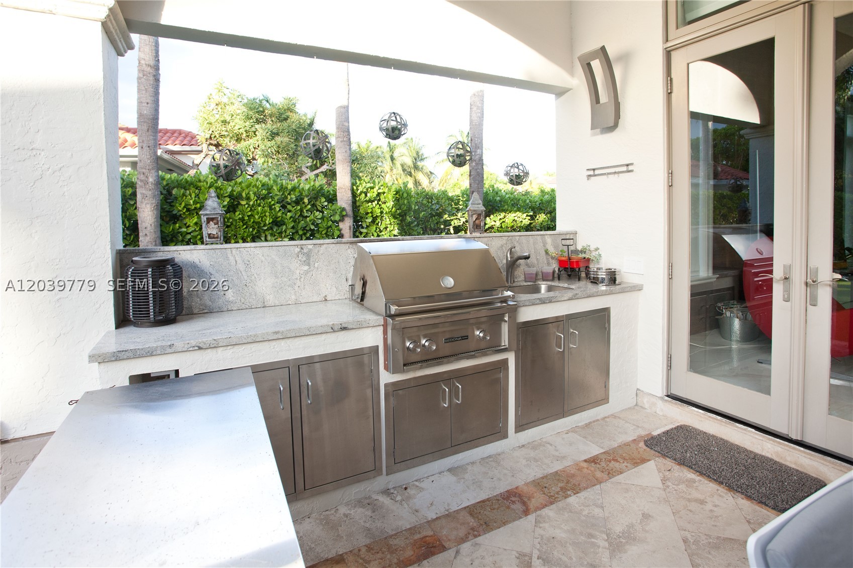 165 Paloma Dr Coral Gables, FL 33143