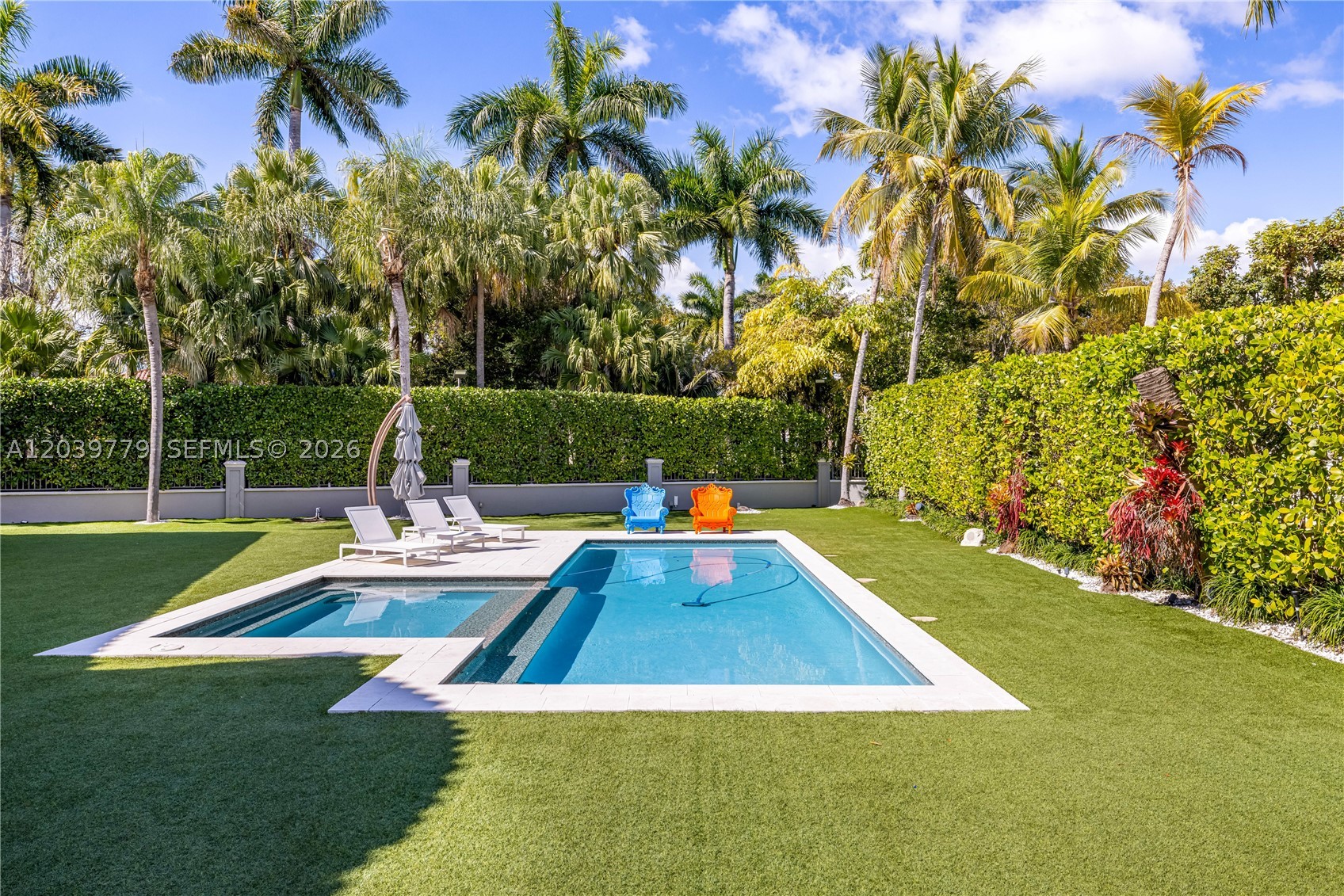 165 Paloma Dr Coral Gables, FL 33143