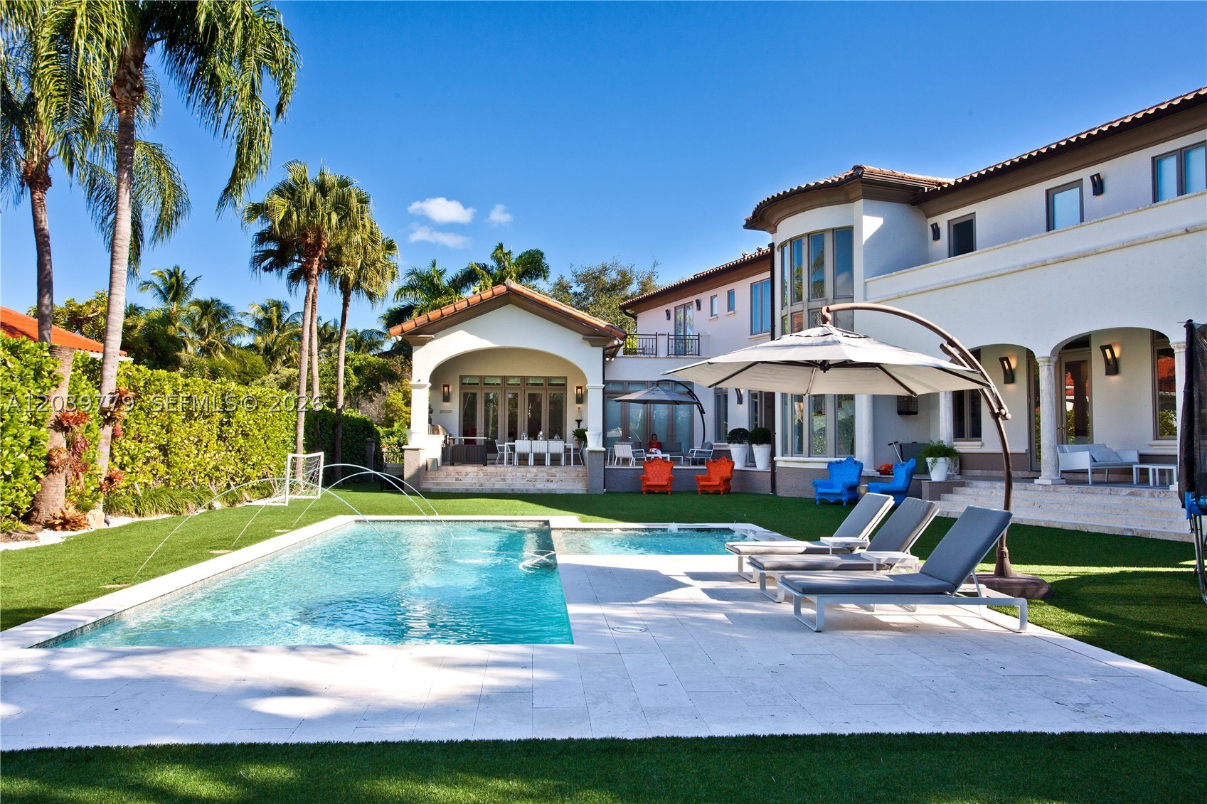 165 Paloma Dr Coral Gables, FL 33143