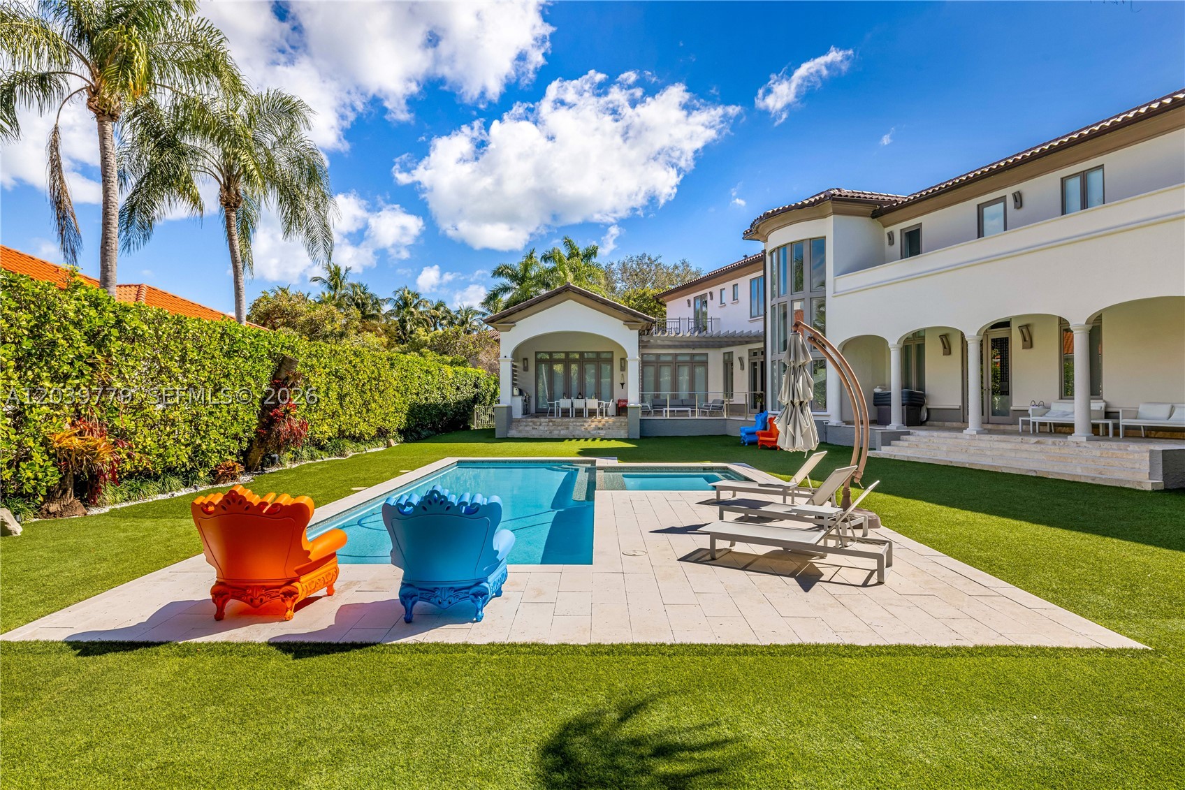 165 Paloma Dr Coral Gables, FL 33143