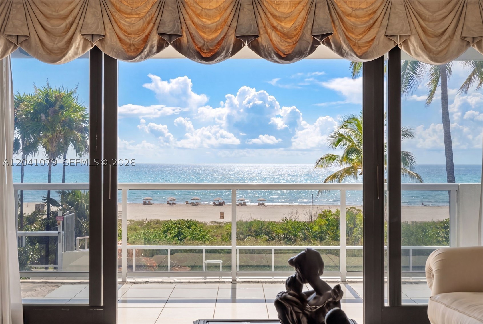 5757 Collins Ave #405