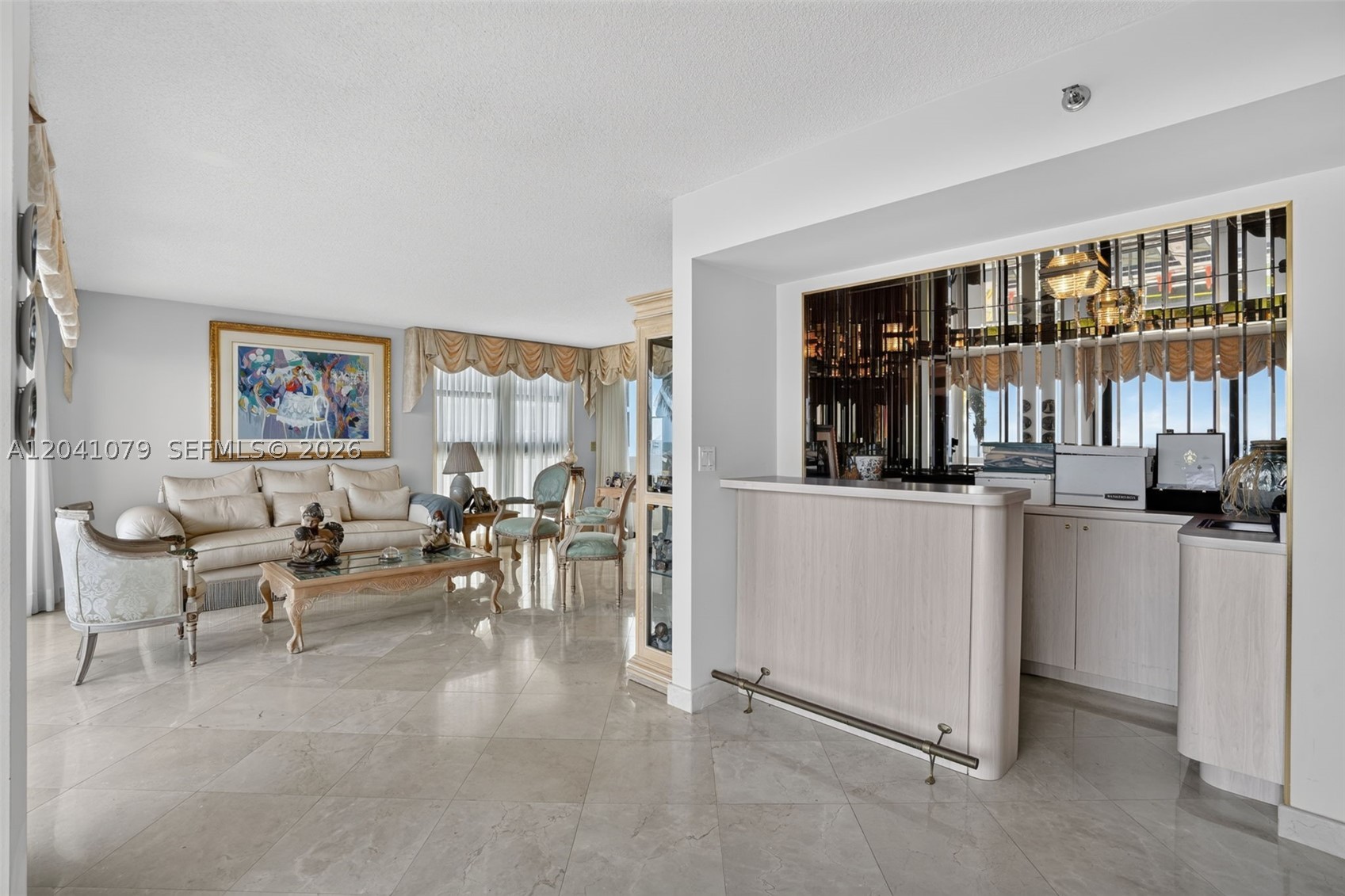 5757 Collins Ave #405 Miami Beach, FL 33140