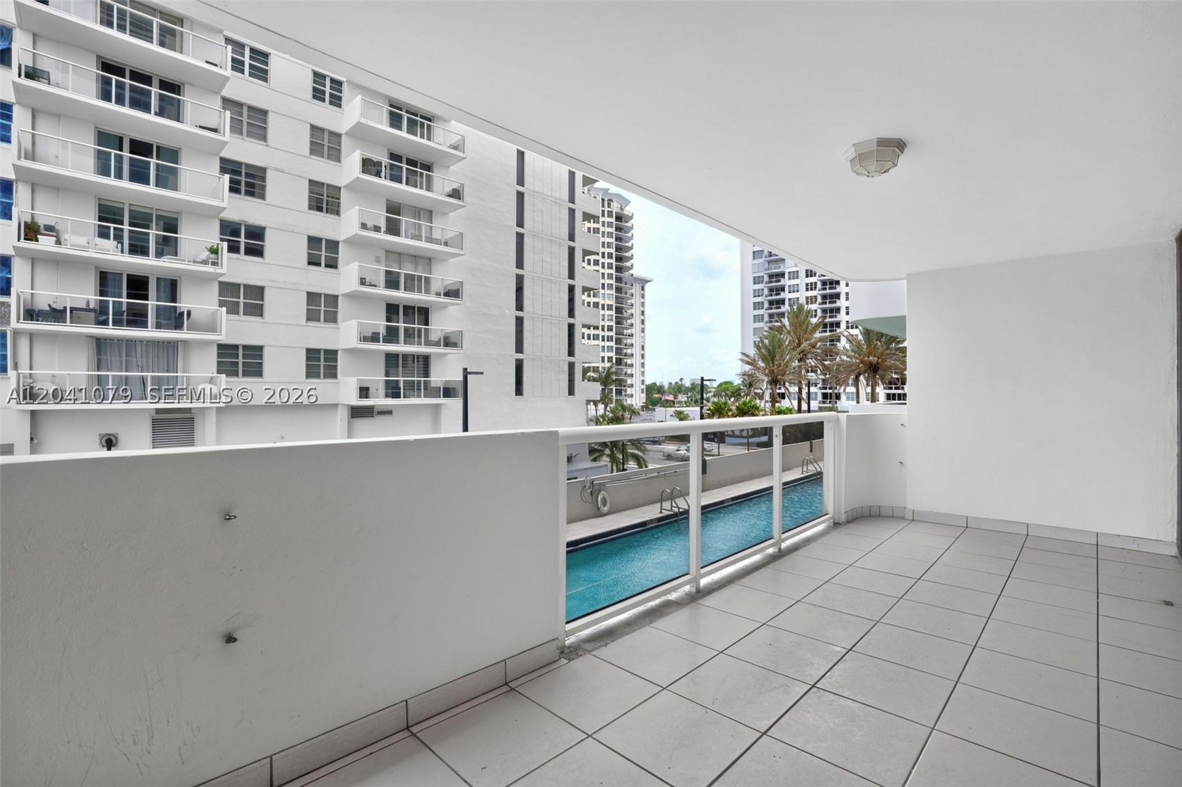 5757 Collins Ave #405 Miami Beach, FL 33140