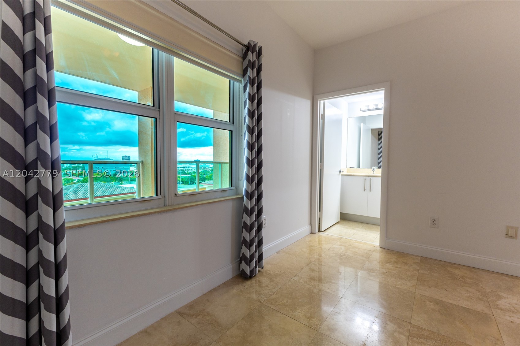 image Aventura Marina 211