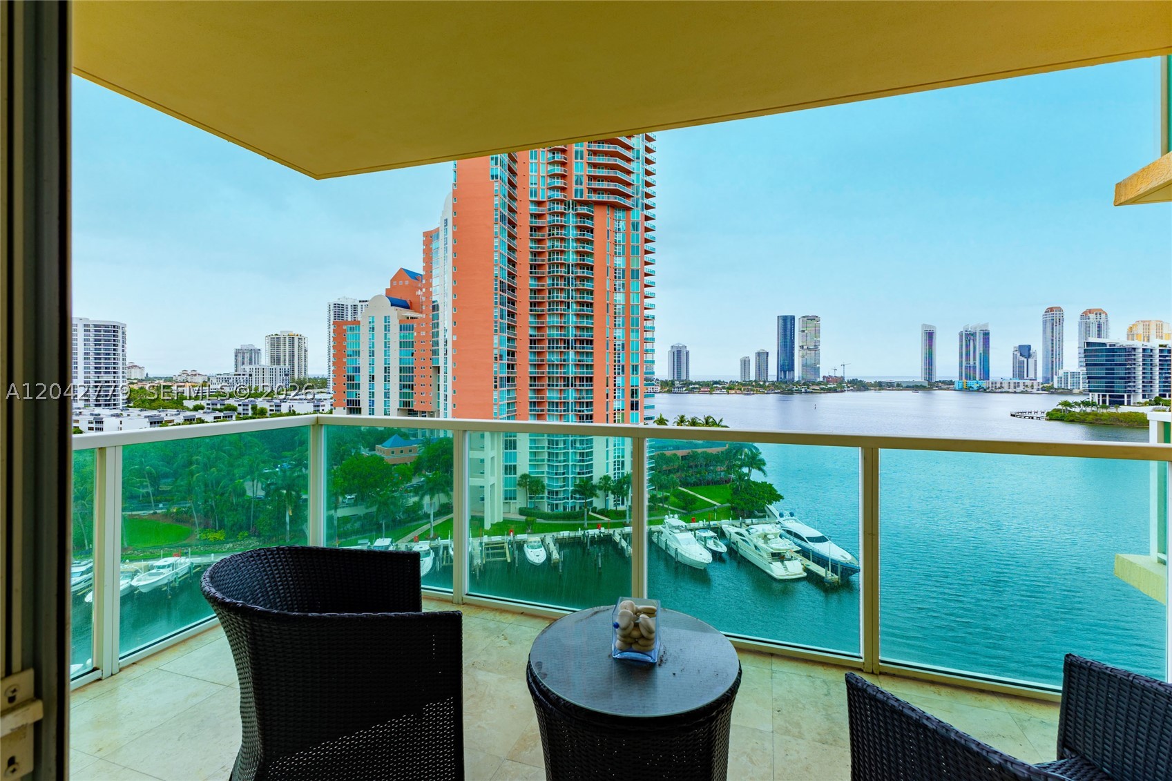 image Aventura Marina 215