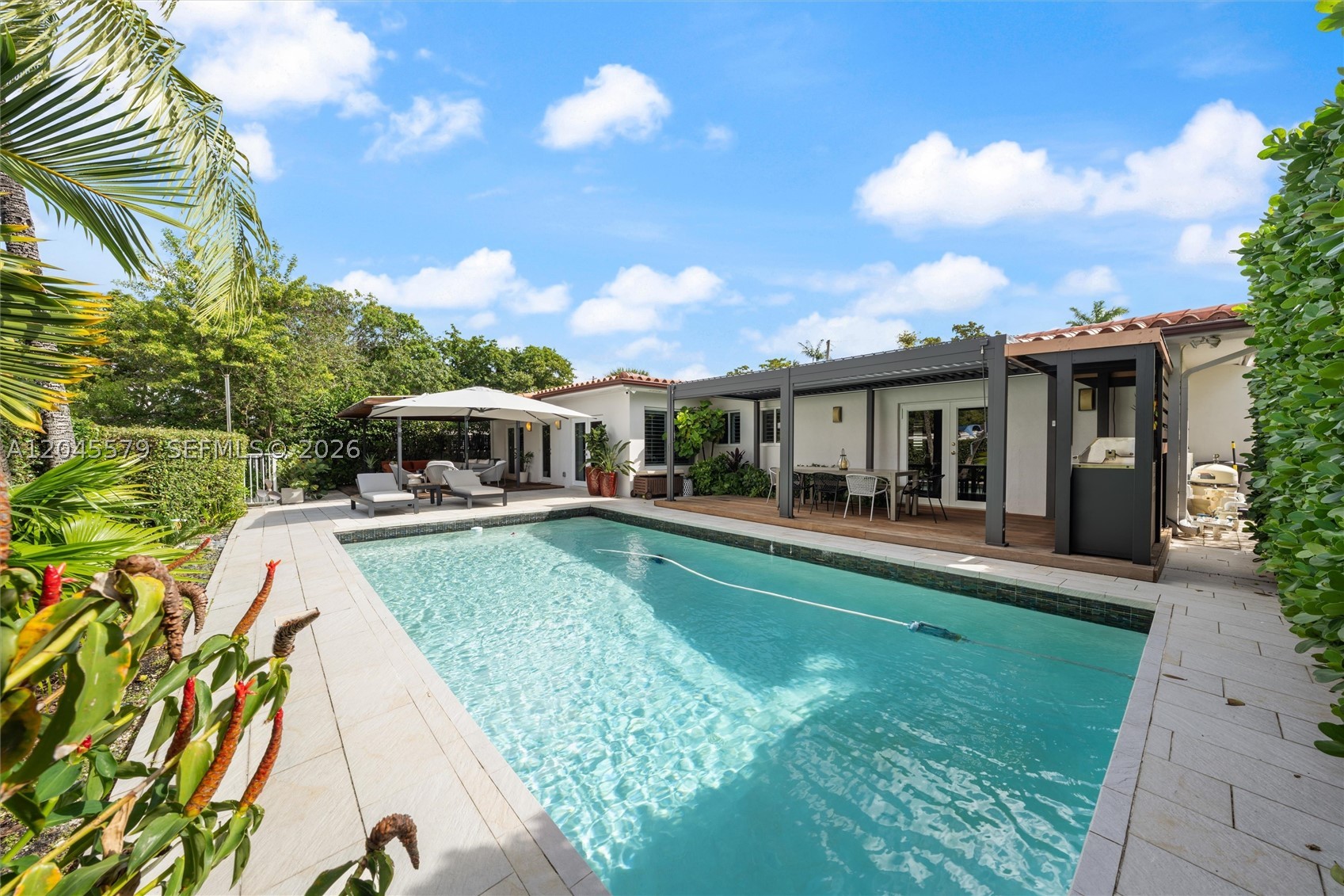 12944 Banyan Rd North Miami, FL 33181