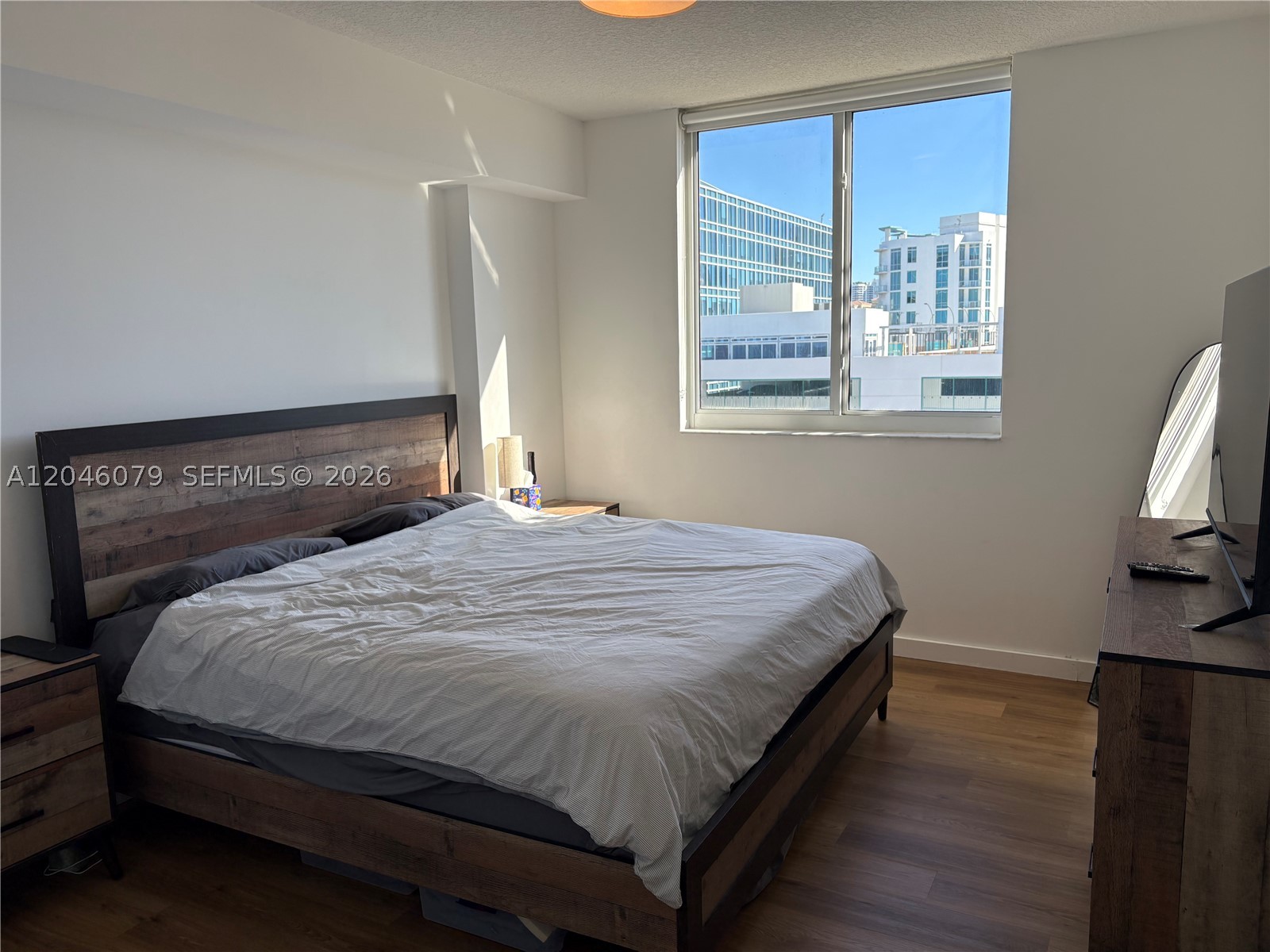 image The Venture at Aventura6