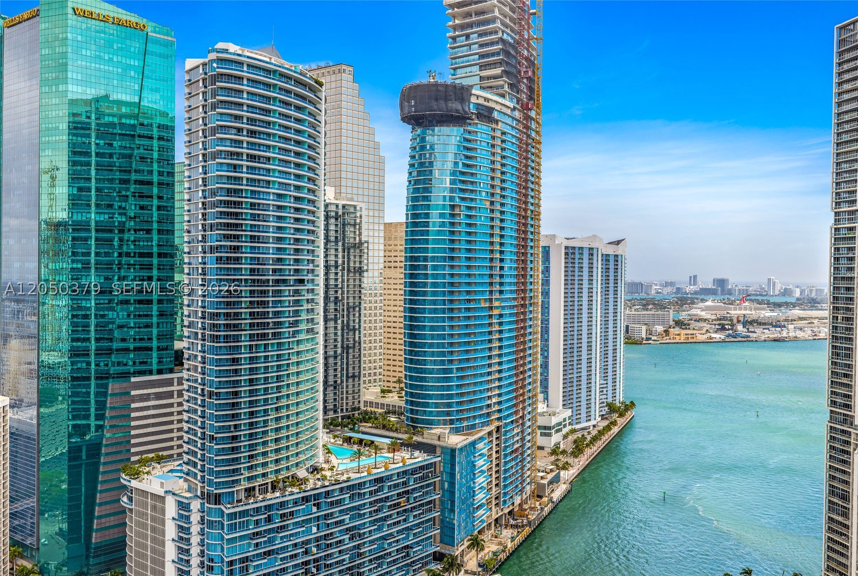 image 500 Brickell West15