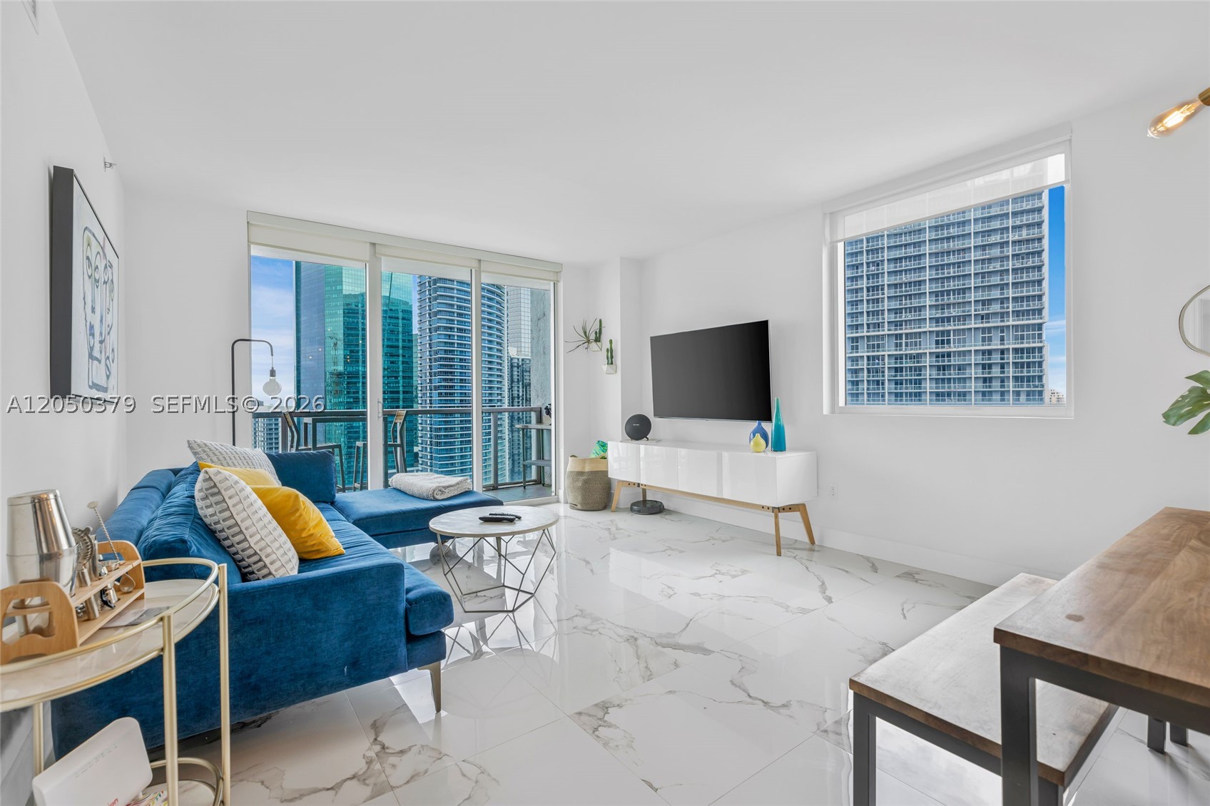 image 500 Brickell West1
