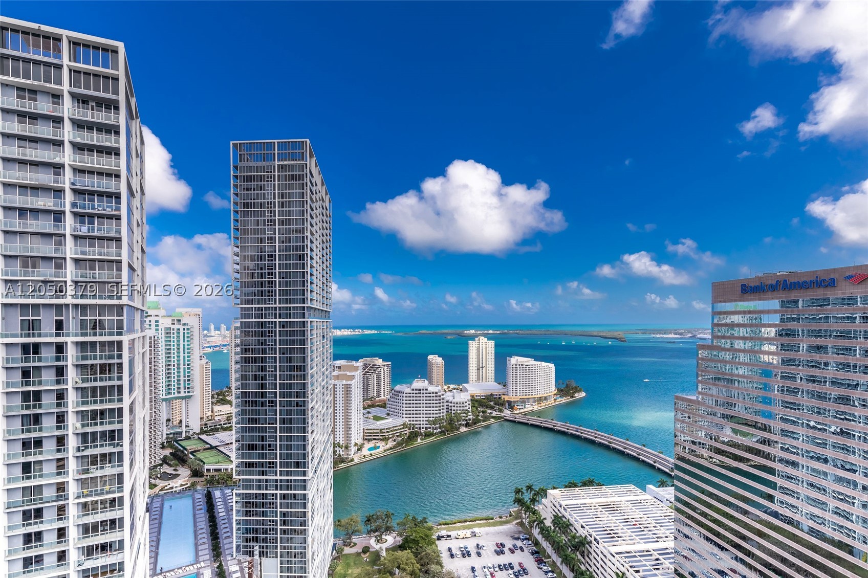 image 500 Brickell West24