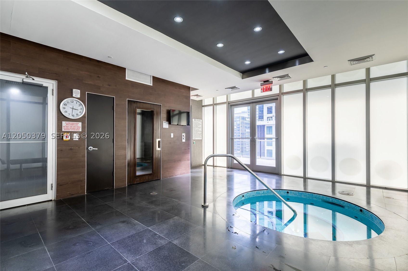image 500 Brickell West33