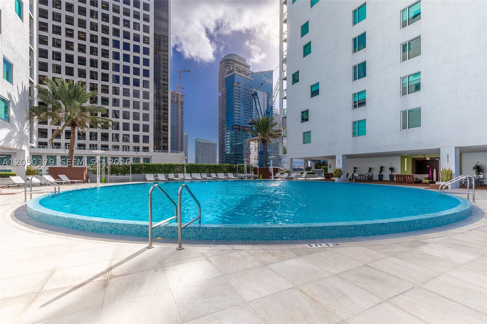 image 500 Brickell West34