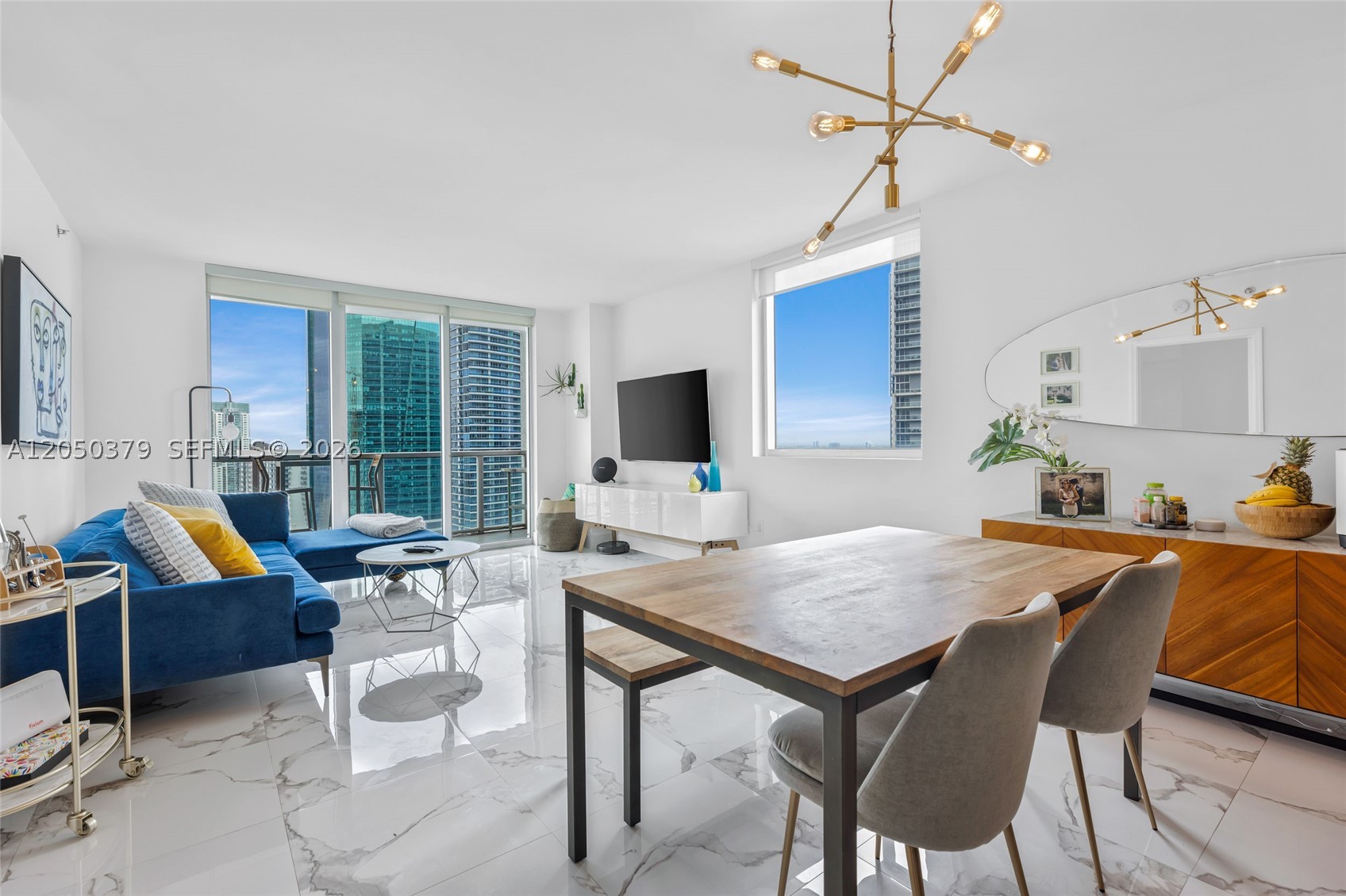 image 500 Brickell West6
