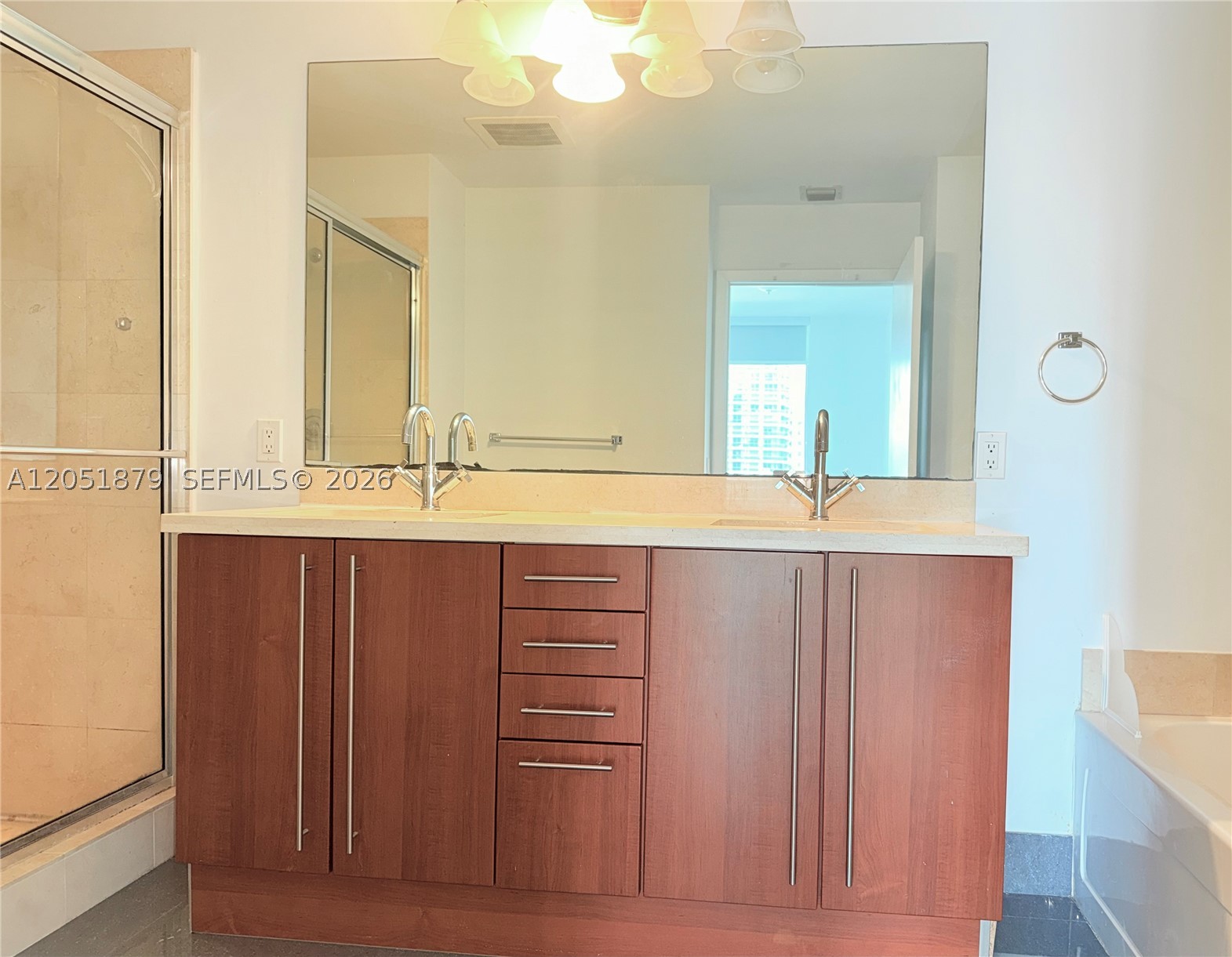 image Axis on Brickell North17