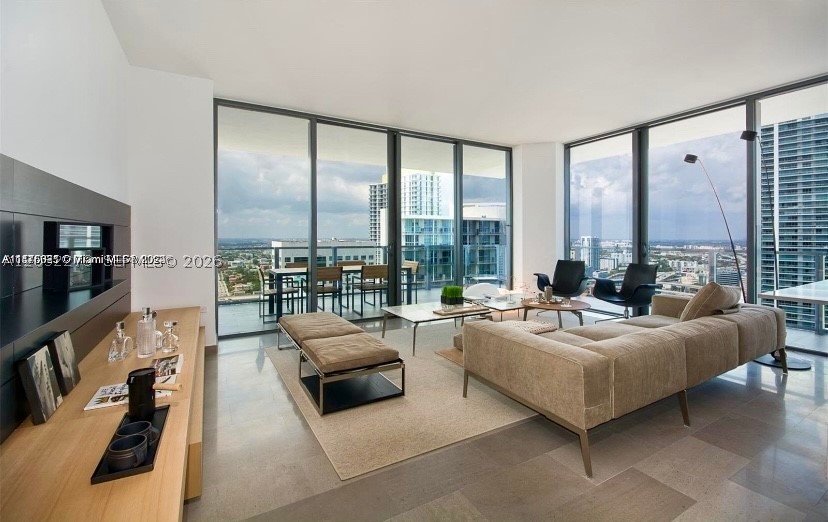 image Rise Brickell City Centre0