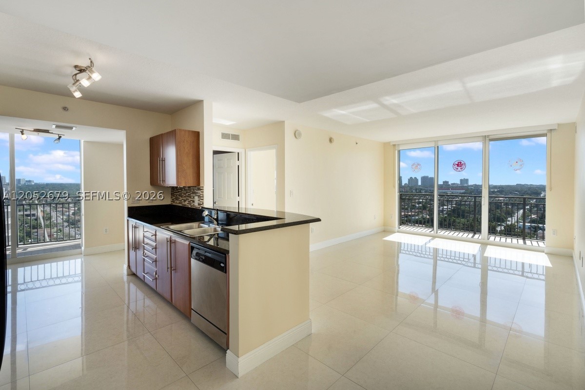 image Gables Marquis0