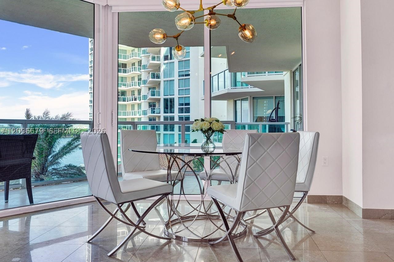 image St Tropez Sunny Isles22