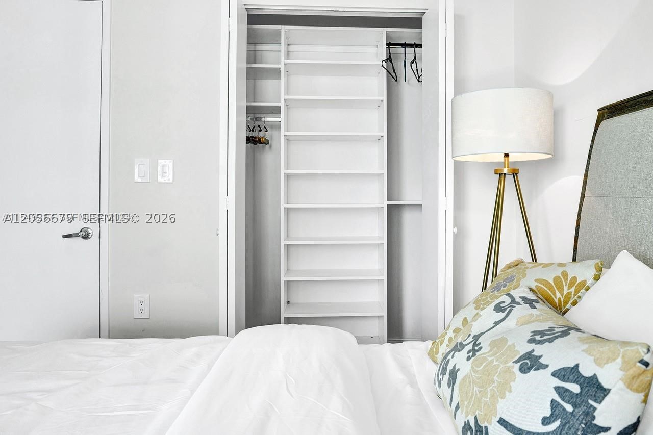 image St Tropez Sunny Isles24